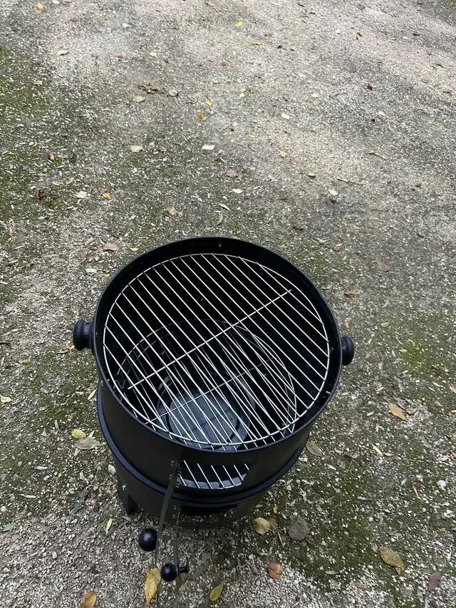 Masterbuilt Smoker | BBQs & Outdoor Cooking | Winnipeg | Free local ...