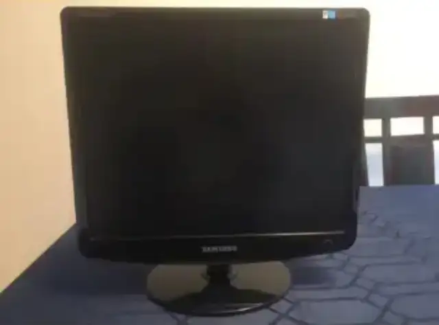 Samsung computer Monitor in Monitors in Kitchener / Waterloo - Image 5