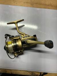 Daiwa Golden Series - Fishing Reel - $100