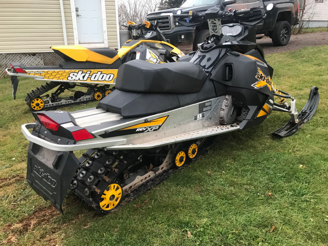 2009 skidoo /600 REDUCED TO $4000! in Snowmobiles in Summerside - Image 3