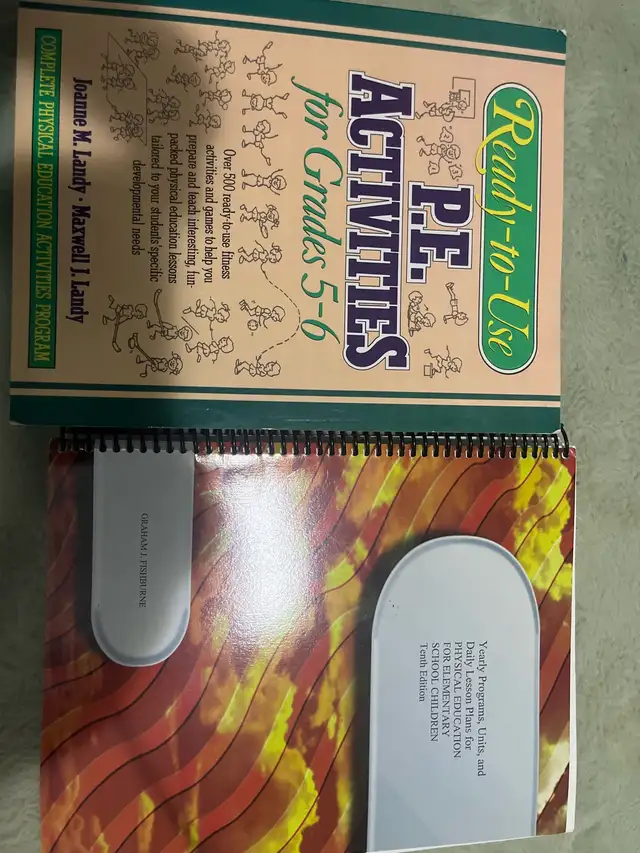 teaching lesson plans books physical education 