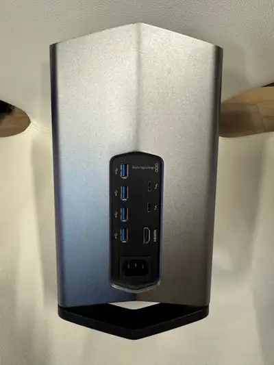 Blackmagic eGPU RX580, View more