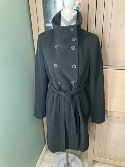 Thyme maternity coat sz M