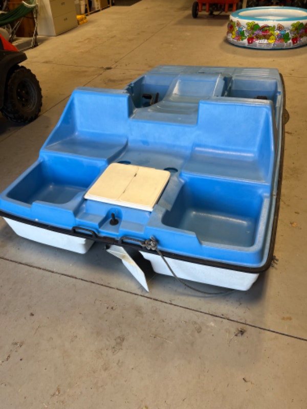 Paddle Boat Canoes, Kayaks & Paddles Calgary Kijiji