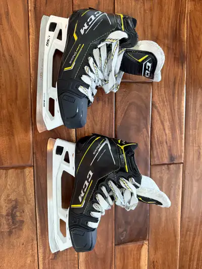 Size 1.5 Junior Goalie Skates, View more