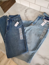 Brand New Women's High Rise Straight Jeans