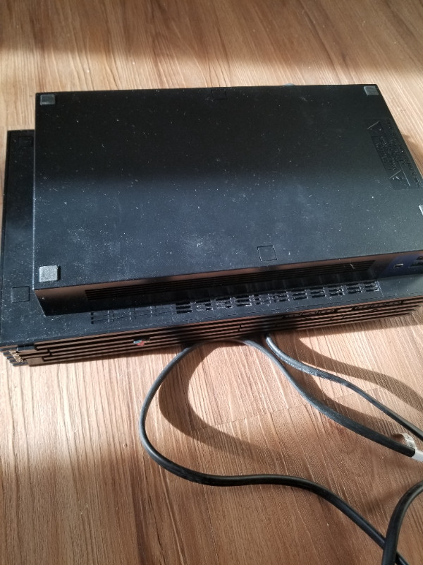 Sony playstation 2 model no scph-39001 in Older Generation in Kitchener / Waterloo - Image 2