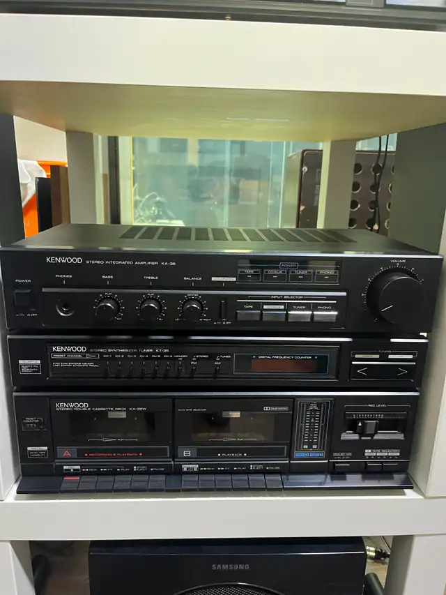 Kenwood Stereo System in Stereo Systems & Home Theatre in City of Toronto - Image 3