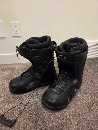 Ride boots mens size 11, View more