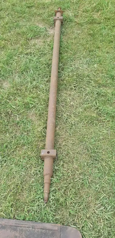7' Straight Axle for 6' Wide Trailer Located Smiths Falls