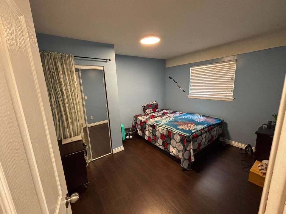 2 Bedroom Basement for rent near Dasmesh Darbar 4
