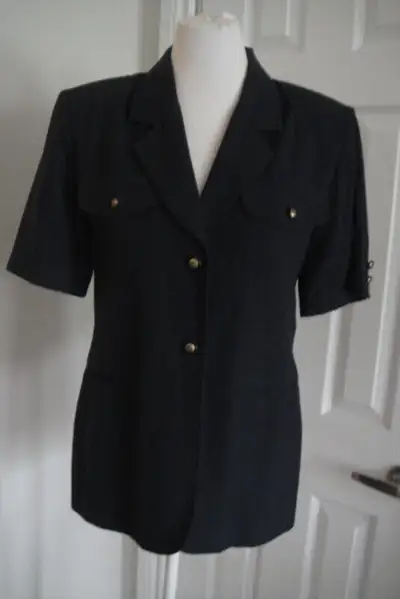 Daniel hechter Women Blazer Jacket Short sleeves size 4-6, View more