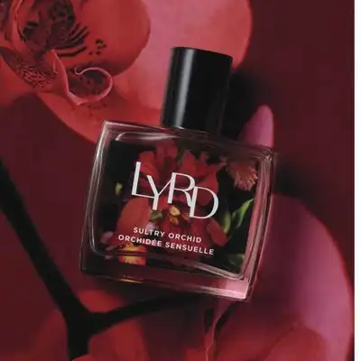 Parfum orchidée sensuelle de avon. Vous pouvez l'acheter en visitant ma boutique en ligne : https://...