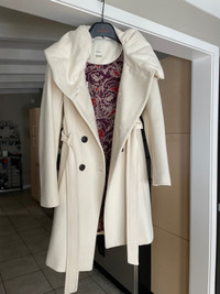 Women’s Wool Dress Coat - White 