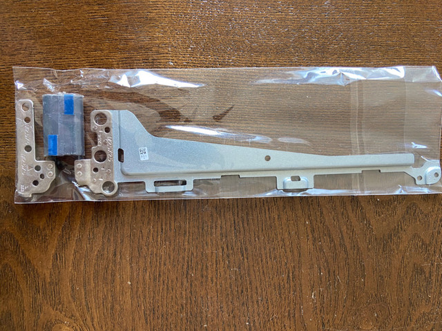 Left Hinge Screen Replacement for Dell Latitude 3189 Chrome dans Portables  à Ouest de l’Île