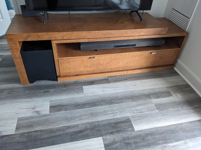 Media unit in TV Tables & Entertainment Units in City of Toronto - Image 2
