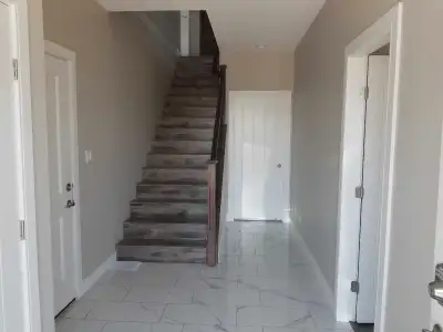 5 bed 3 Bath House ( Fully Furnished optional)
