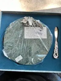 Cheese serving plate
