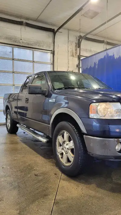 2006 Ford F150, Fx4 Supercab 5.4L V8 3V 333K KM. ✅️ 4x4 ✅️ Trailer Brake Controller ✅️ 5th-wheel hit...