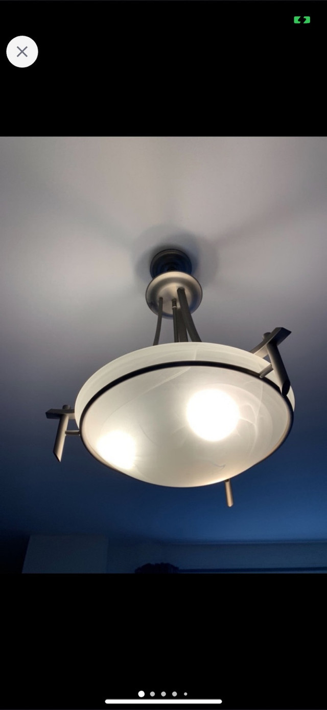 Ceiling light/ hanging light fixture  in Indoor Lighting & Fans in City of Toronto