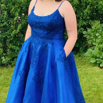 Grad gown, View more