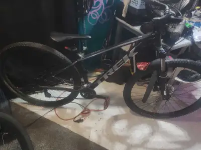 Trek marlin 5 and Scott genius 720 plus, View more
