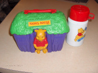 WINNIE the POOH LUNCH BOX & THERMOS