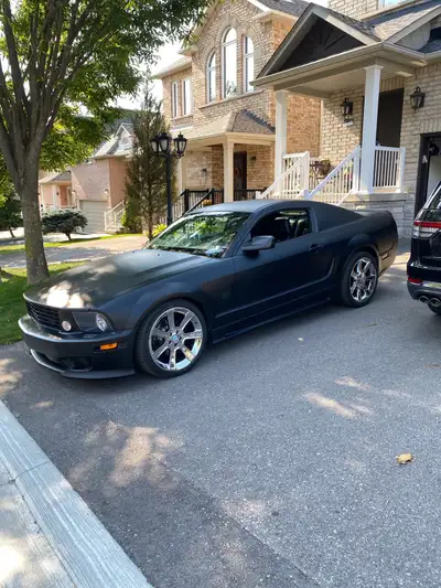 Saleen 2007 supercharged 6 speed transmision with built stroker 5.0 motor..procharged..satin black p...