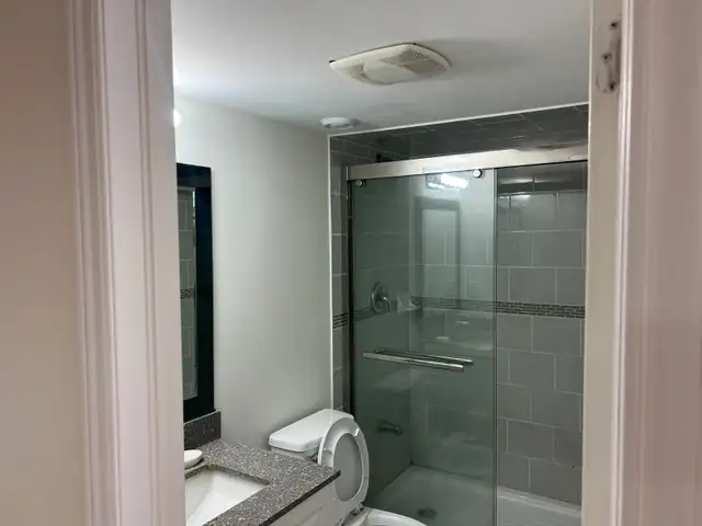 2 Rooms legal basement apt- Winston Churchill Area-Mississauga in Room Rentals & Roommates in Mississauga / Peel Region - Image 4