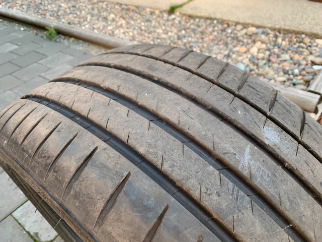 1 X single 265/35/21 Michelin Pilot Sport 4S with 75% tread in Tires & Rims in Delta/Surrey/Langley - Image 4