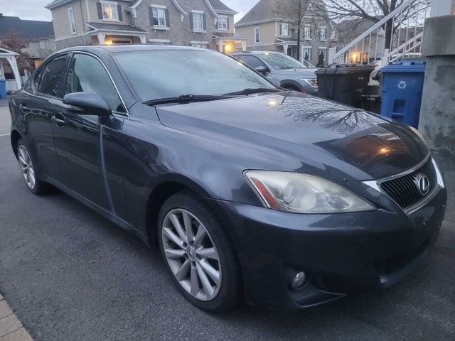2011 Lexus is250 AWD — photo 2