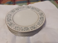 5 TOWNE HOUSE SELECTED FINE CHINA PORCELAIN DINNER PLATES JAPAN
