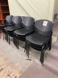 Stacking chairs (150)