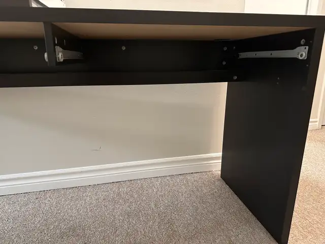 IKEA Micke Desk62863261168899123
