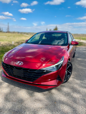 2022 Hyundai Elantra Essential