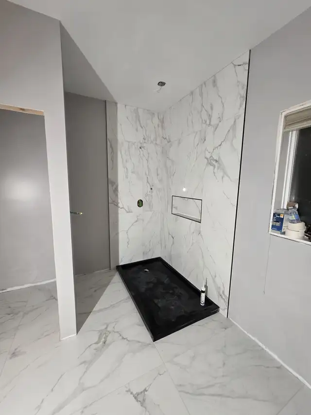 Tile Setter Installation451076863830927360
