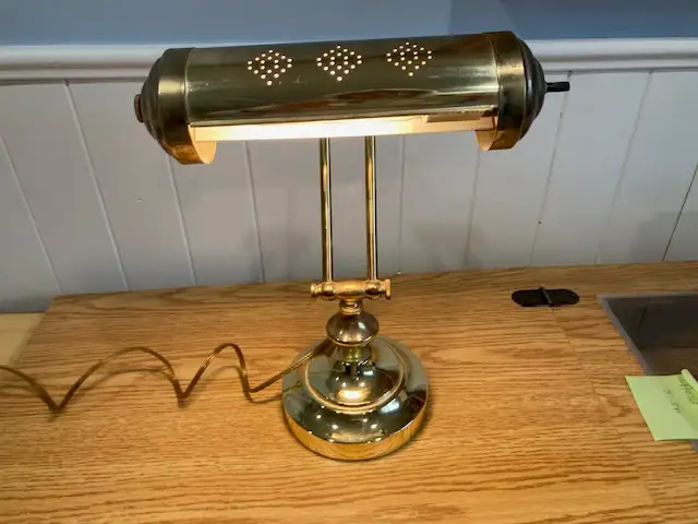 Desk Lamp/Piano Lamp in Indoor Lighting & Fans in Hamilton - Image 4