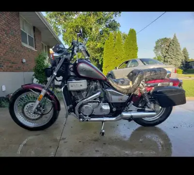 My husband is selling his bike asking 3,000 OBO please contact for more information