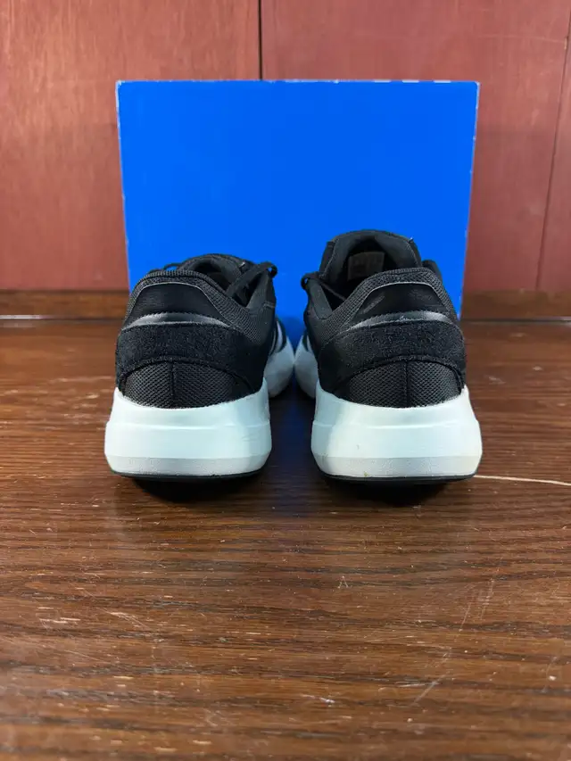 Adidas Lightshift Black Mens Sneakers Shoes Size US 11,5 in Men's Shoes in Calgary - Image 7
