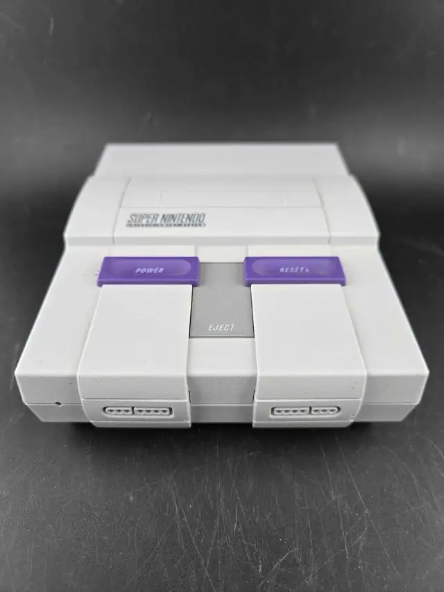 Nintendo SNES Classic In Box in Older Generation in City of Toronto - Image 2