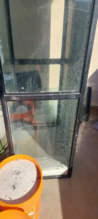 I have a aquarium for sale which is between 120 gallons, 1/4" thick glass needed to be resealed. Mea...