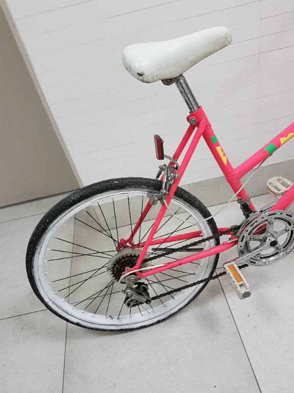 Bike 24" for youth (12 speeds) in good condition $50 in Road in City of Toronto - Image 3