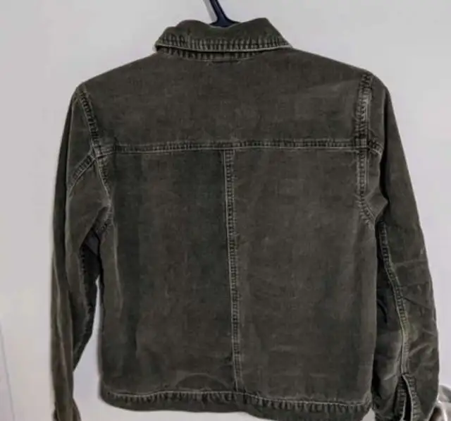 Olive Green Corduroy Jacket - Girls Size 16 in Kids & Youth in City of Toronto - Image 4