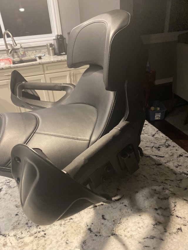 Skidoo 2up seat with backrest and hand warmers Snowmobiles Parts, Trailers & Accessories