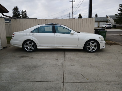 MERCEDES S550 2008  MUST SELL!!