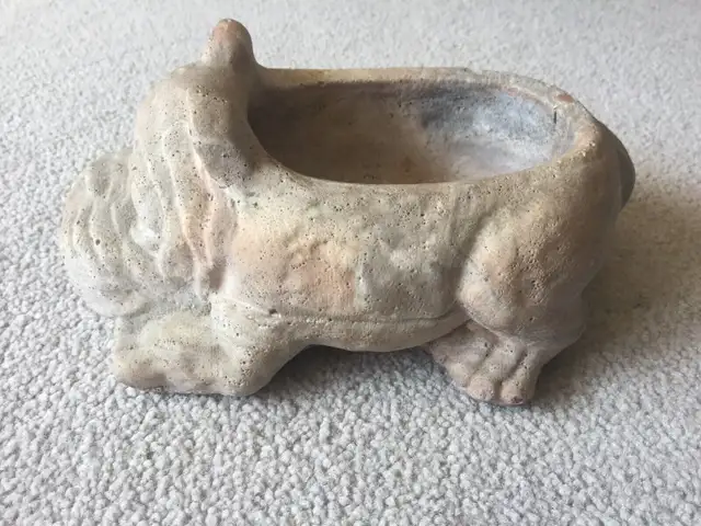 Small dog planter in Other in Regina - Image 3