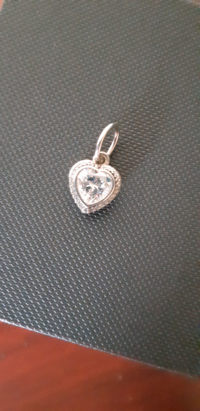 Authentic PANDORA Heart Charm in Jewellery & Watches in Hamilton
