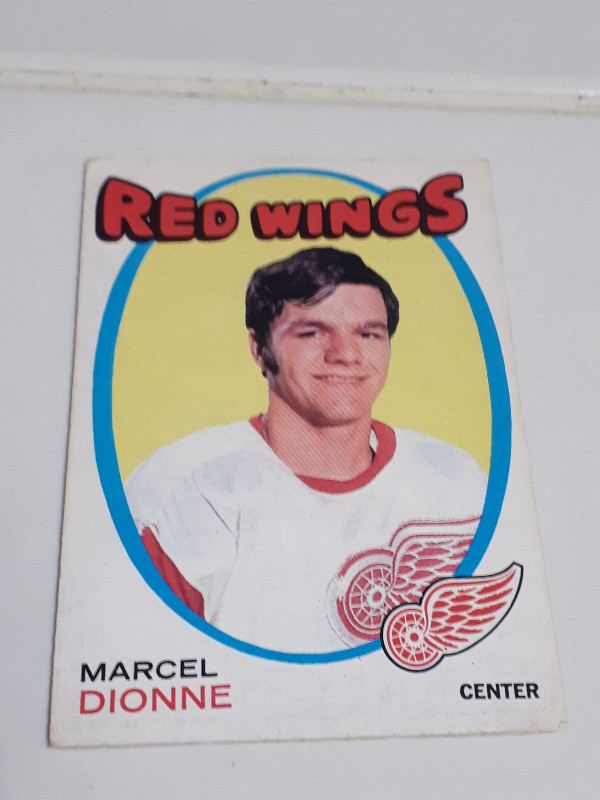 1971-72 O-Pee-Chee Hockey Marcel Dionne Rookie Card #133 in Arts & Collectibles in Chatham-Kent