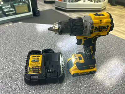 Dewalt DCD805 20V Brushless 1/2” Hammerdrill Kit, View more