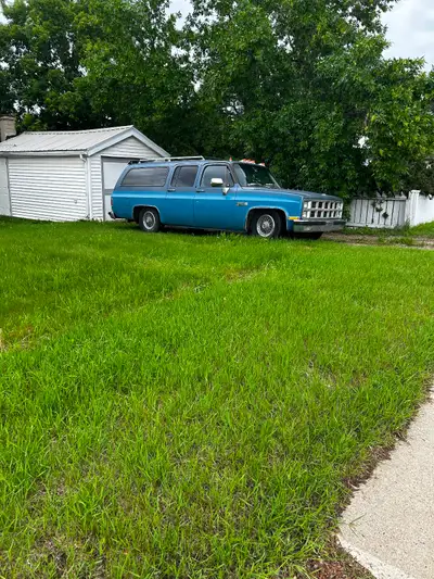 I gave a 81 suburban has a 350 in it putting a 6.0 in it with carb